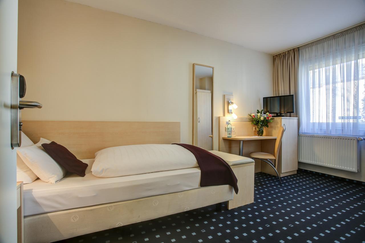 Rhein Neckar Hotel Маннгейм Екстер'єр фото