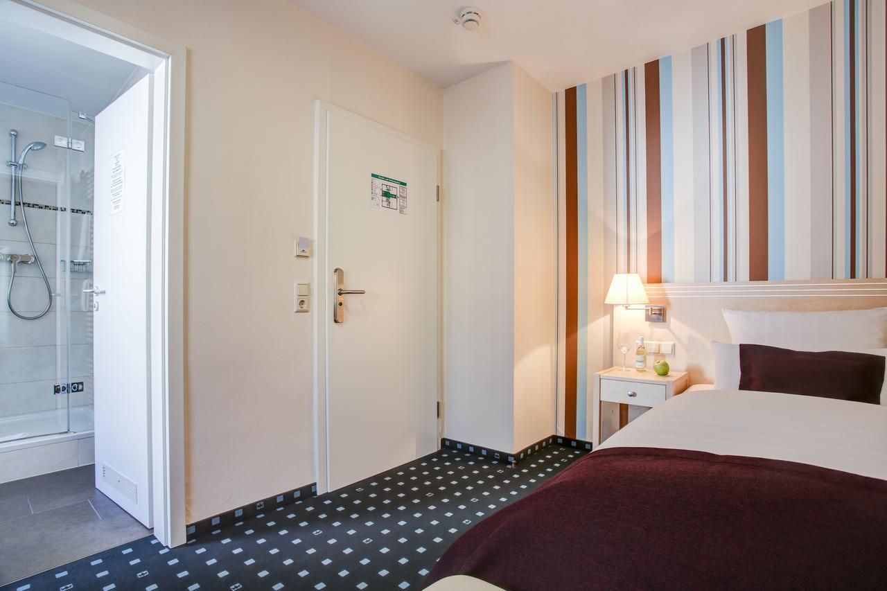 Rhein Neckar Hotel Маннгейм Екстер'єр фото