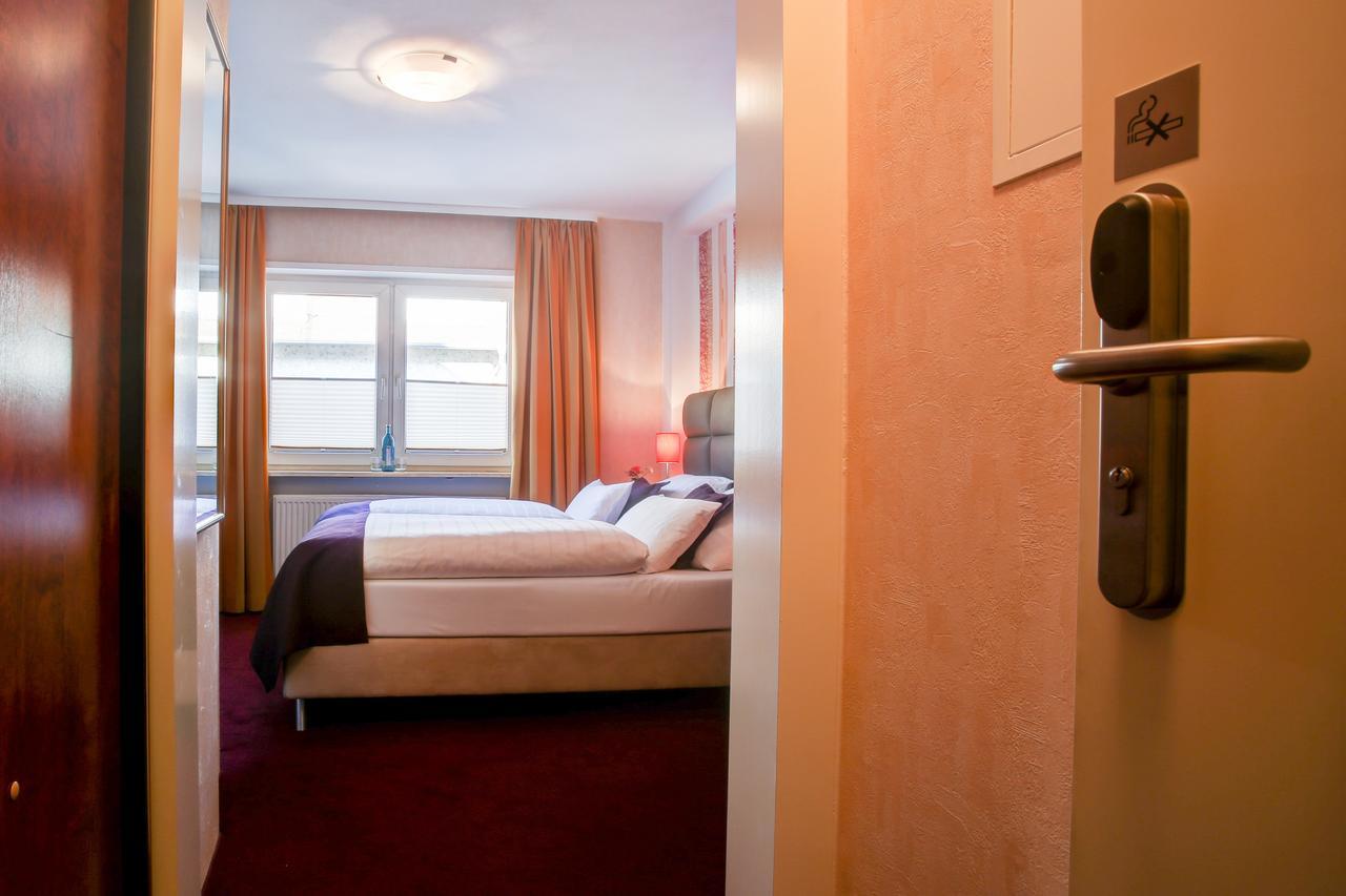 Rhein Neckar Hotel Маннгейм Екстер'єр фото